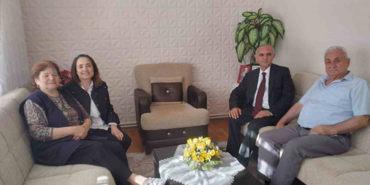 Kaymakam Elmacıoğlu’ndan Şehit Ailelerine Bayram Ziyareti