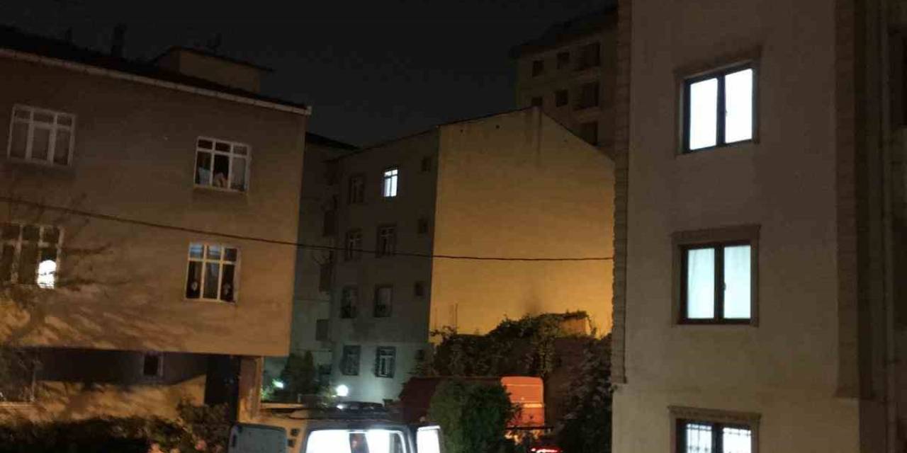 Pendik’te 22 Yaşındaki Genç İntihar Etti