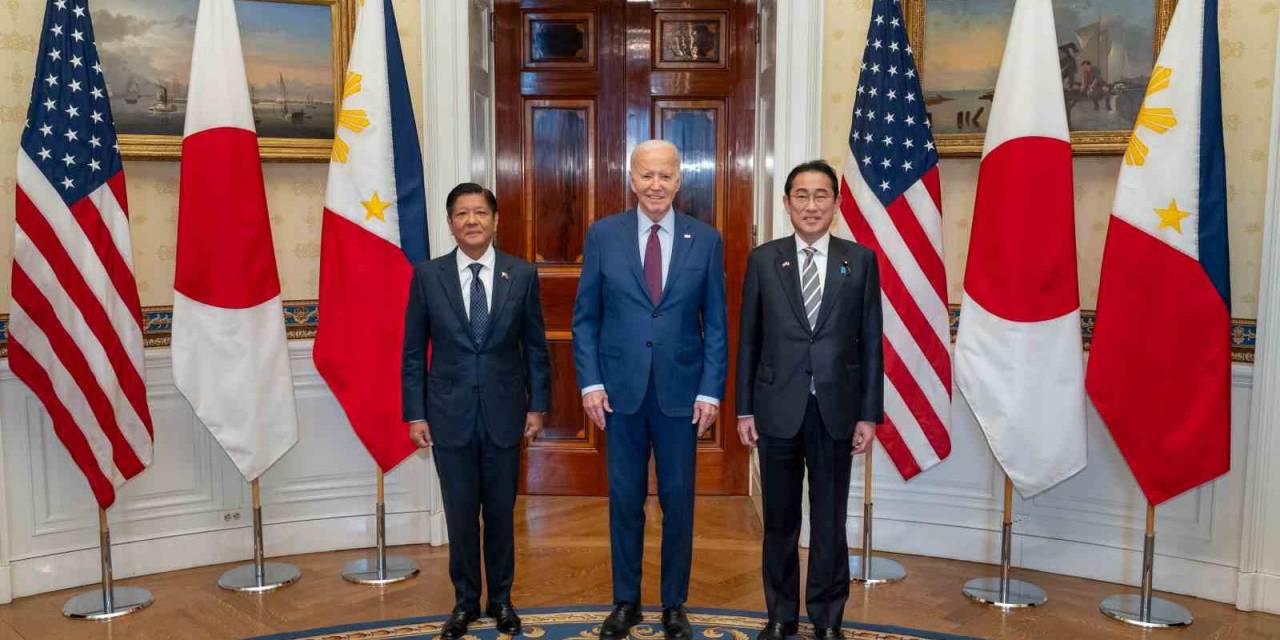 Abd, Japonya Ve Filipinler Liderlerinden Üçlü Zirve