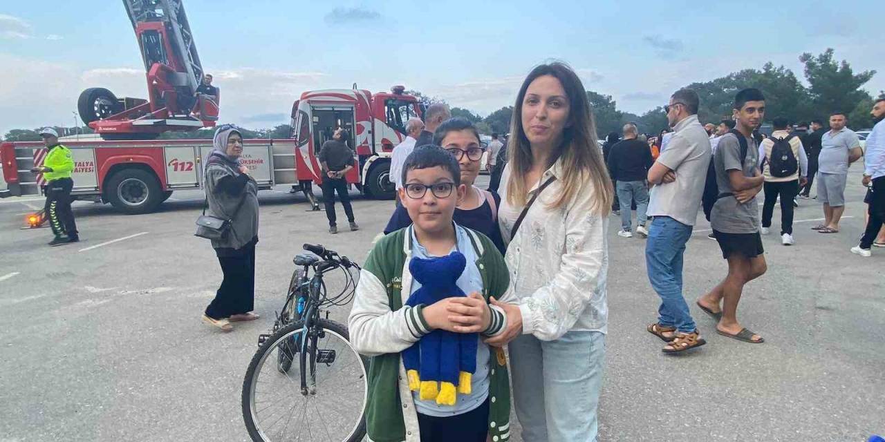 Antalya’da Teleferik Kabini Düştü, Seferlere Ara Verildi