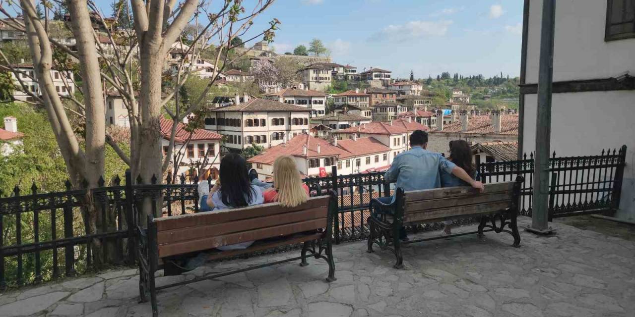 ’sakin Kent’ Safranbolu Binlerce Turisti Ağırladı