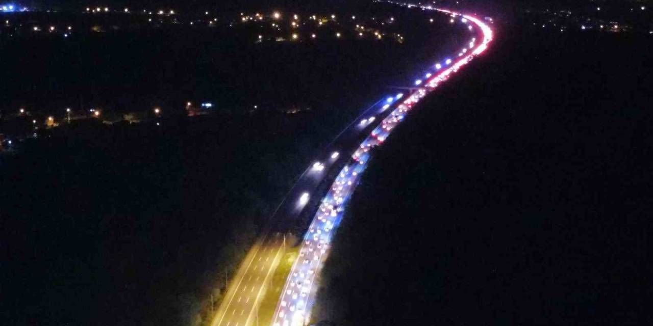 Bayram Dönüşünde Düzce’den 96 Bin 711 Araç Geçti