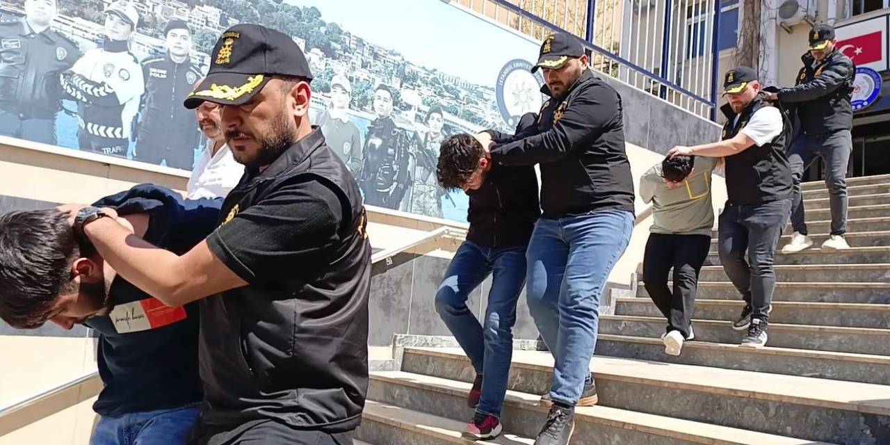 Şişli’de Kıraathanenin Önünde Duran Genci, Cipten Silahla Ateş Açarak Öldüren Şüpheliler Yakalandı