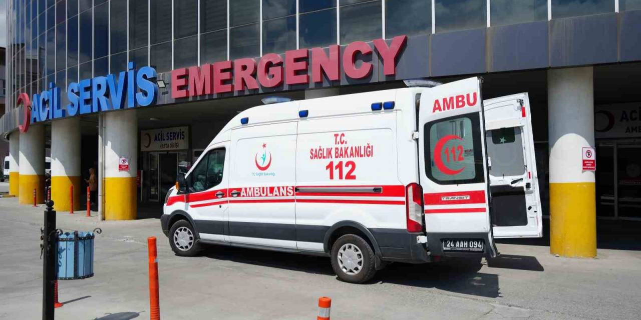 Erzincan’da 2 Ayrı Trafik Kazasında 7 Kişi Yaralandı