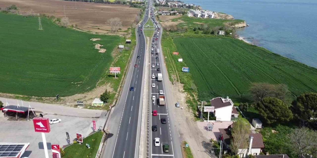 Akın Akın Dönüyorlar