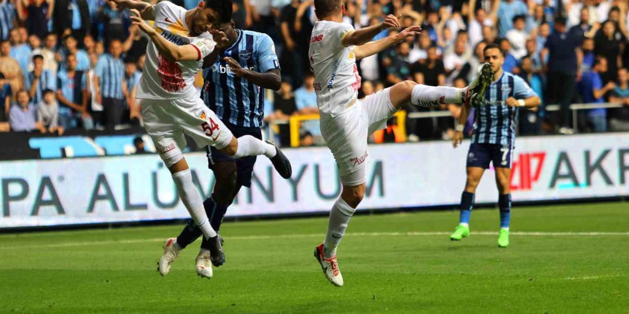 Trendyol Süper Lig: Adana Demirspor: 0 - Kayserispor: 0 (İlk Yarı)