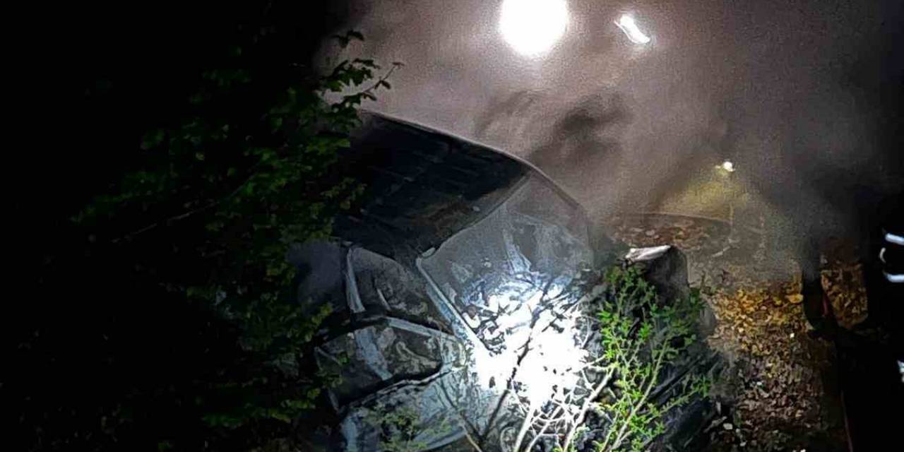 Seyir Halindeki Araç Alev Alev Yandı