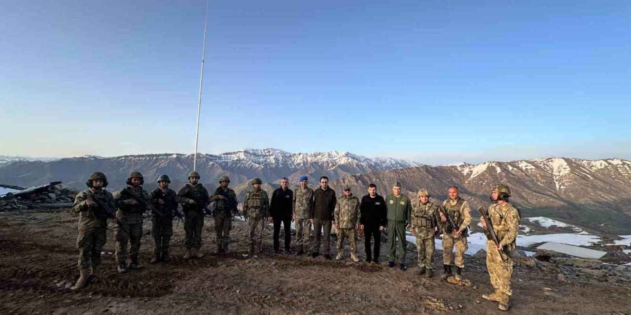 Korgeneral Metin Tokel, Selçuk Bayraktar Ve Ahmet Akyol’dan Sınır Birliklerine Bayram Ziyareti