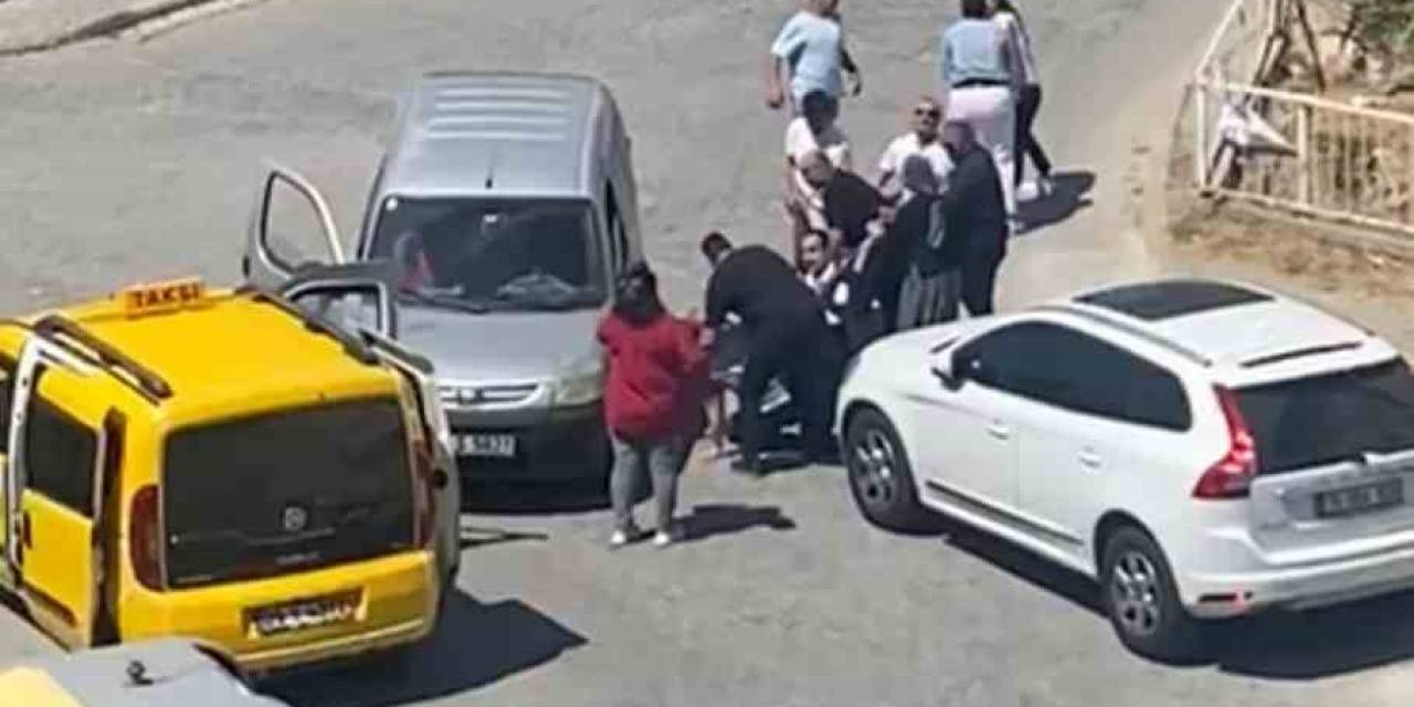 Bayramlaşmaya Giderken Adeta Savaştılar