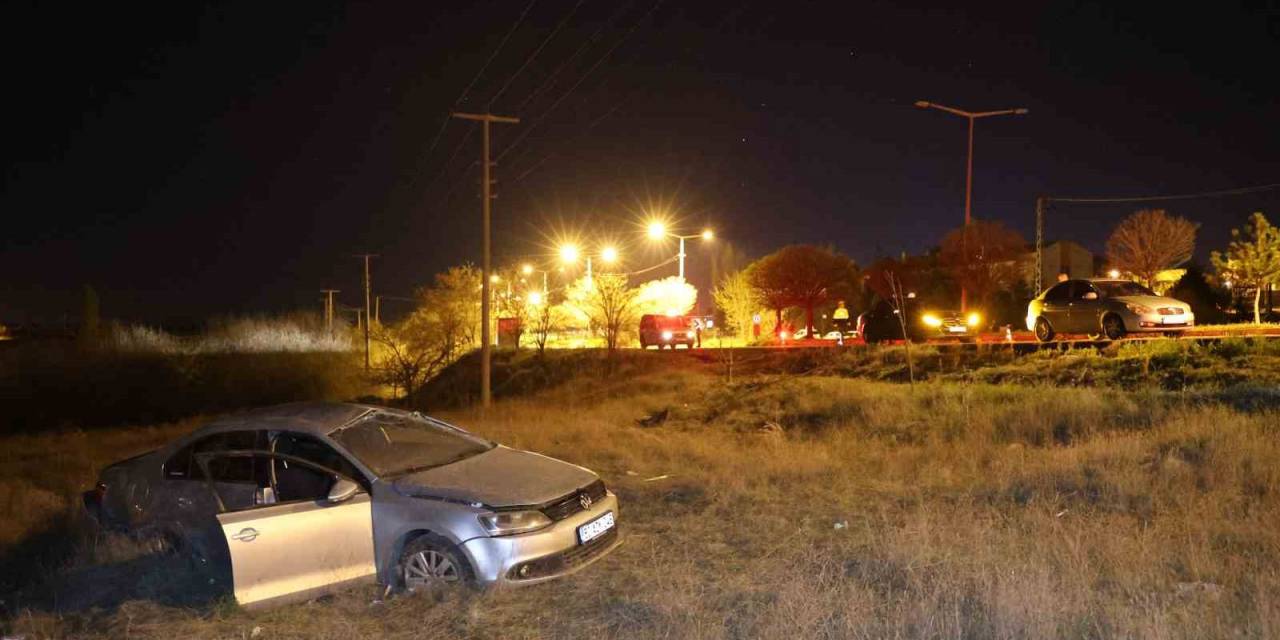 Solladığı Otomobile Çarptı: 1 Ölü, 1 Yaralı