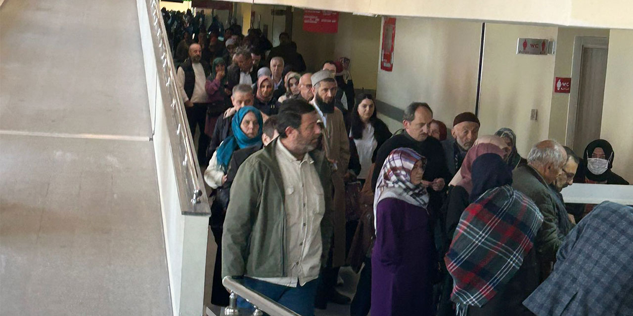 Rize'de Hastanede Bayram Sonrası Yoğunluk