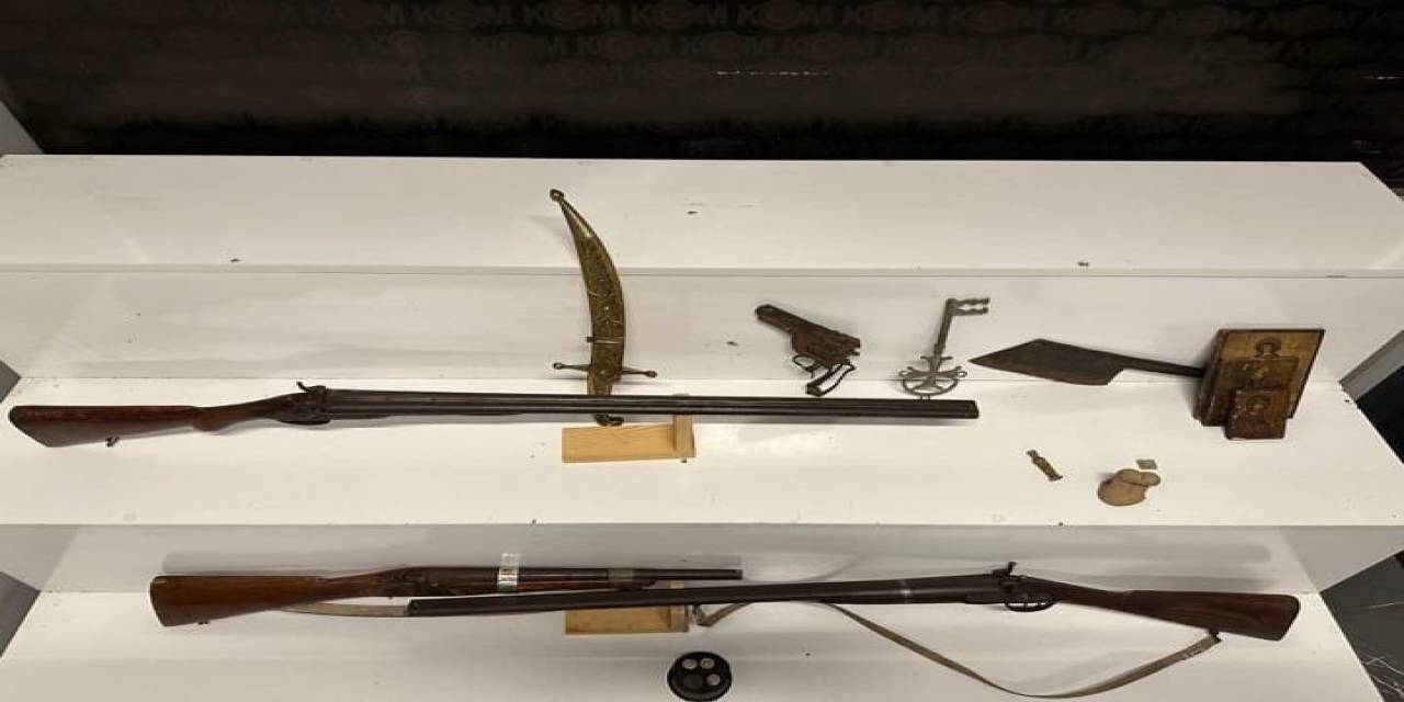 Kayseri’de Tarihi Eser Operasyonu: Haç Motifli Anahtar Ele Geçirildi