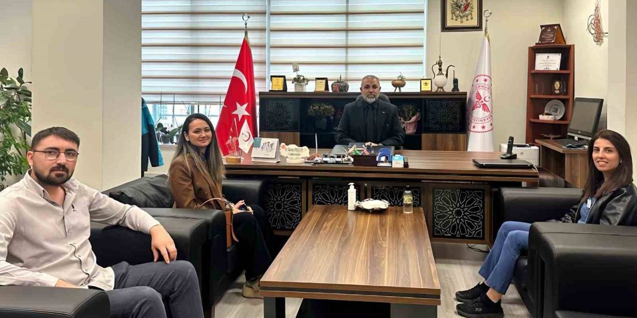 Çankırı İl Sağlık Müdürü Personellerin Morallerini Yüksek Tutuyor