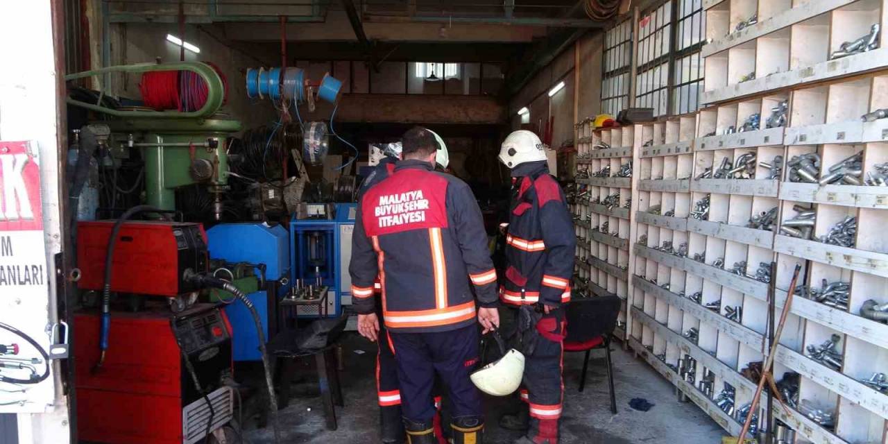 Çakmak Gazı Bomba Gibi Patladı