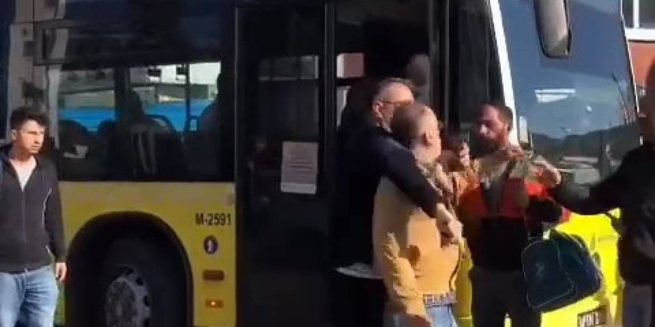 Ümraniye’de Ticari Taksi Sürücüsü Otobüs Şoförüne Levye İle Saldırdı