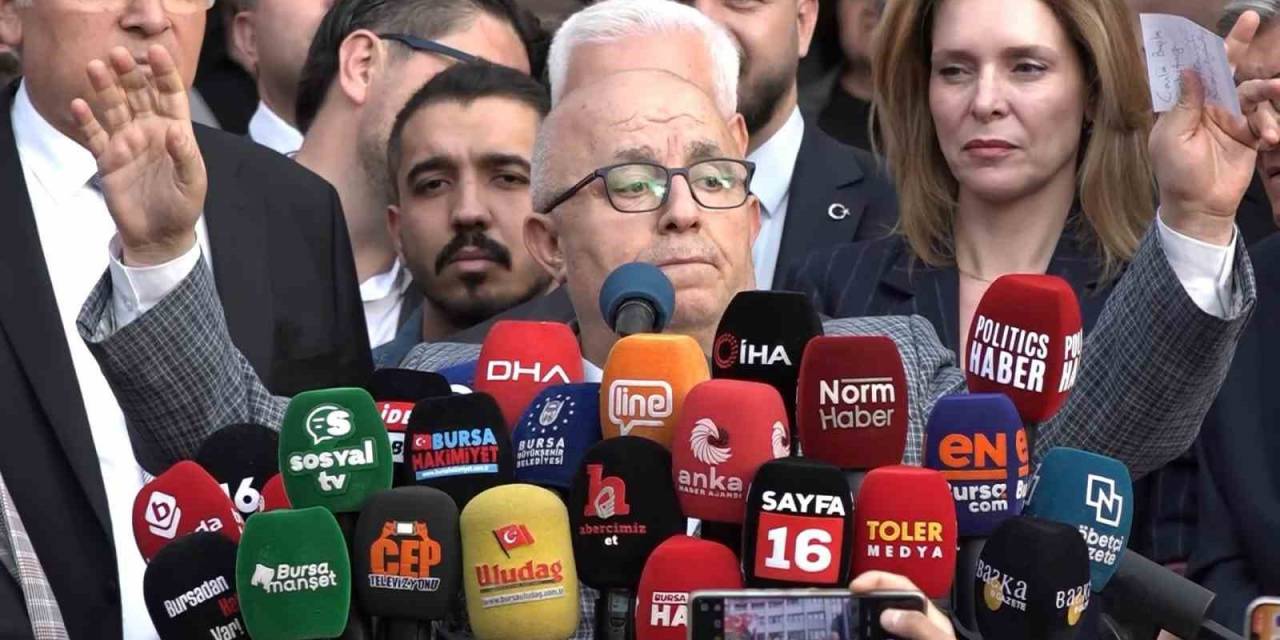 Aynı Alkışı Ak Partili Belediye Başkanı İçin De İstemiş