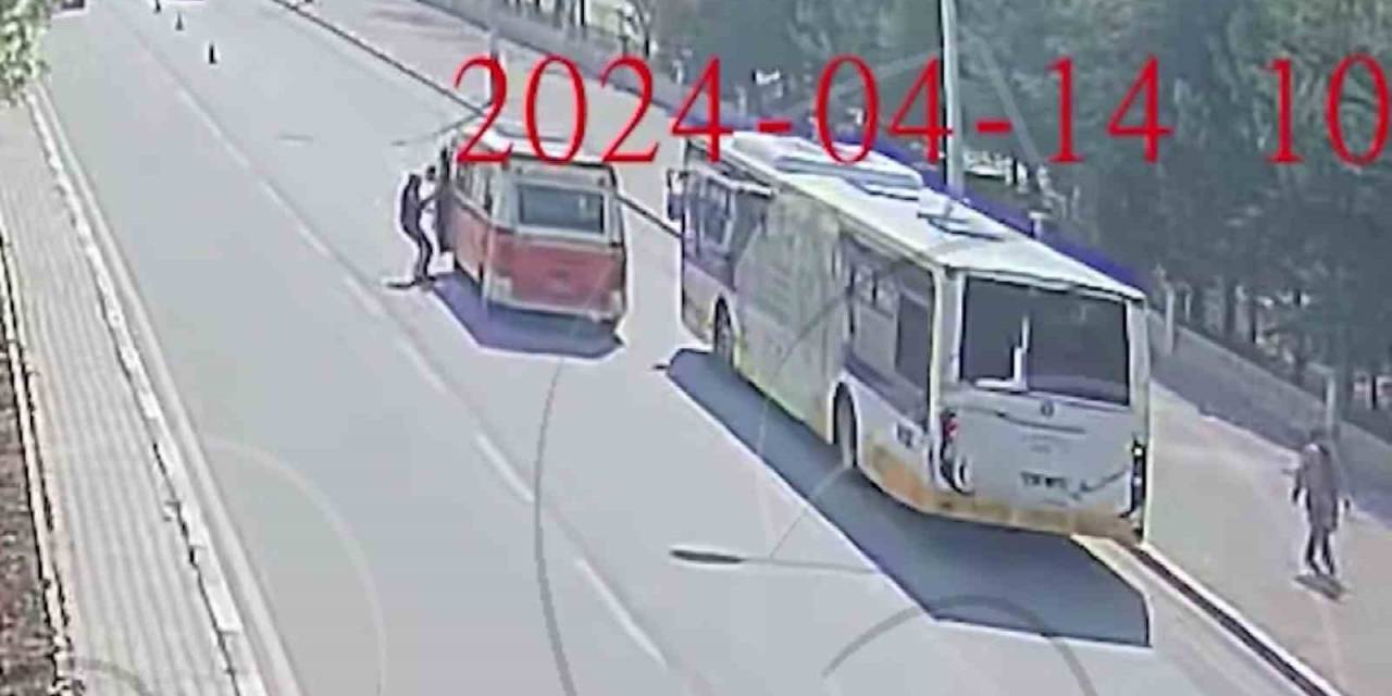 Trafik Polisinin Dikkati, Direksiyon Başında Fenalaşan Sürücünün Kaza Yapmasını Önledi