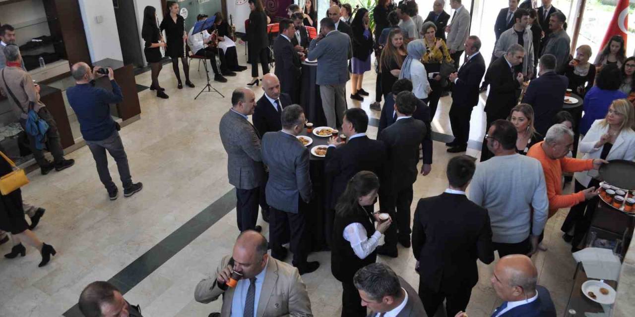 Eskişehir’de ’turizm Haftası Açılış Töreni’ Düzenlendi