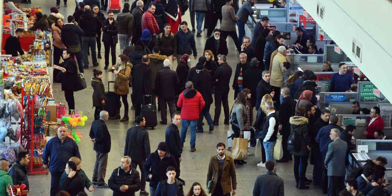 Bayram Tatilinde Aşti’yi 706 Bin 480 Yolcu Kullandı