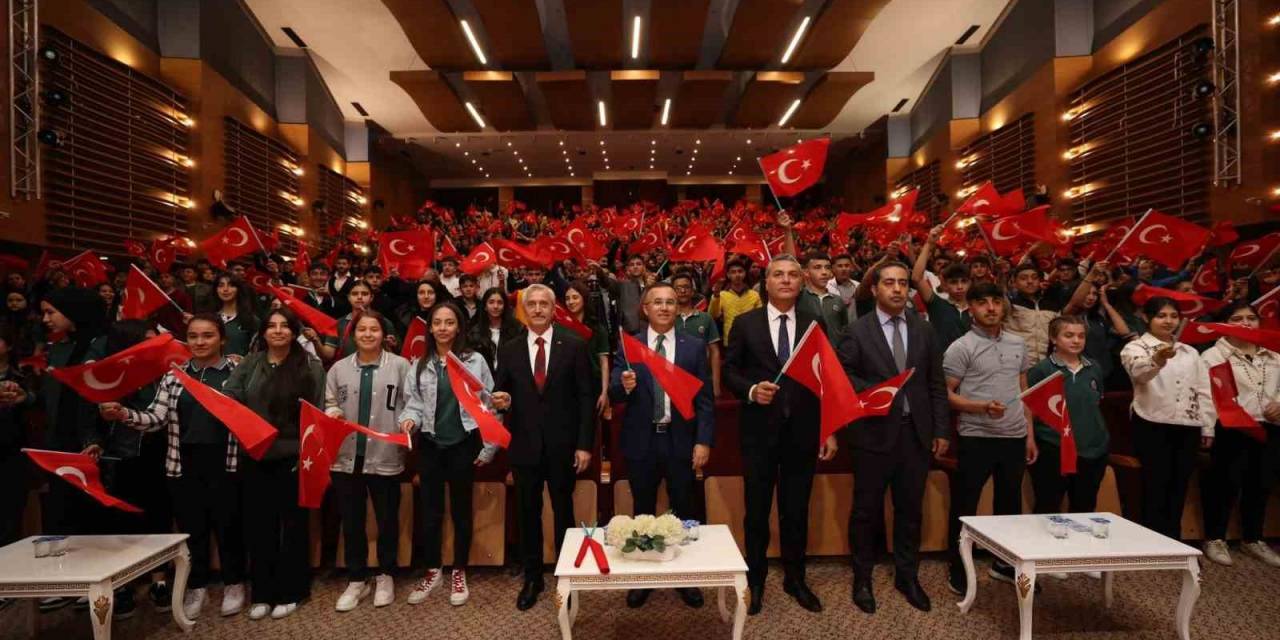 Çanakkale’ye Gidecek Olan İlk Kafile Bilgilendirildi