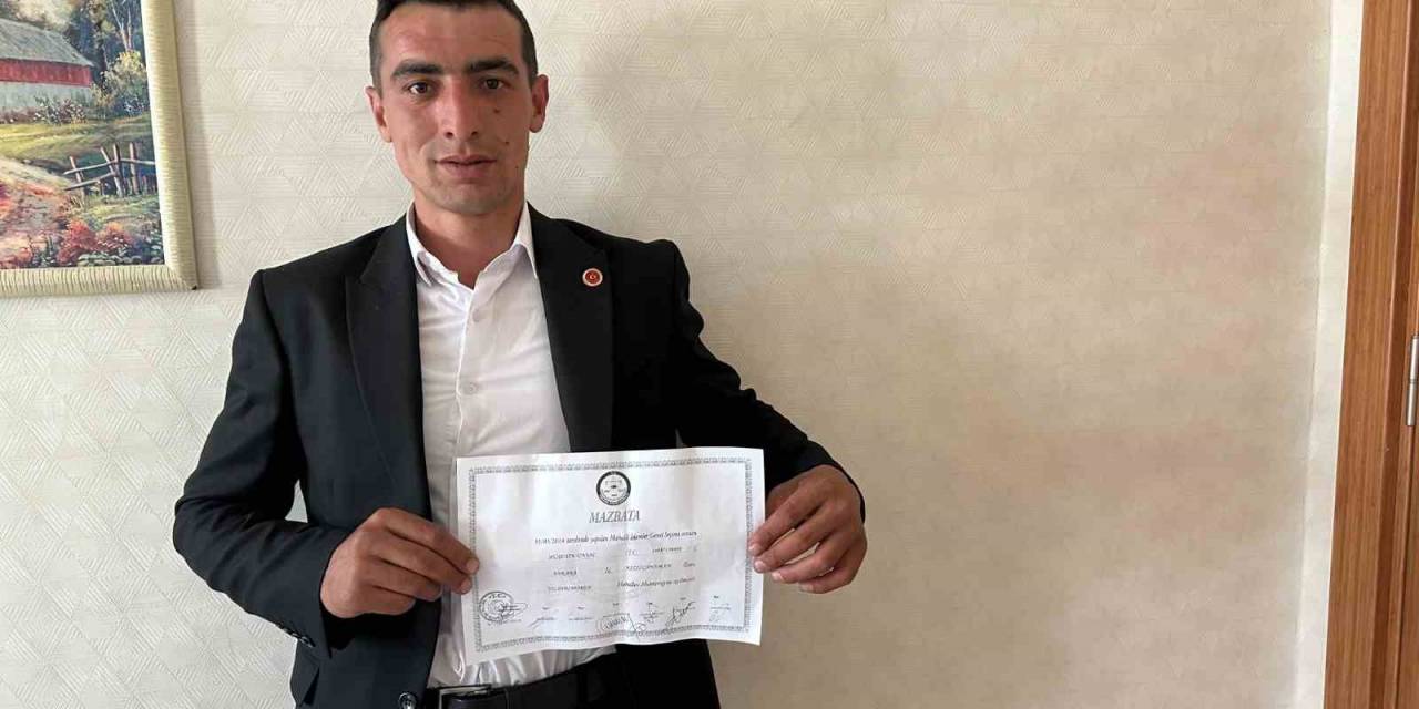 Kızılcahamam’ın En Genç Muhtarı 22 Yaşındaki Hüseyin Ünsal Görevine Başladı