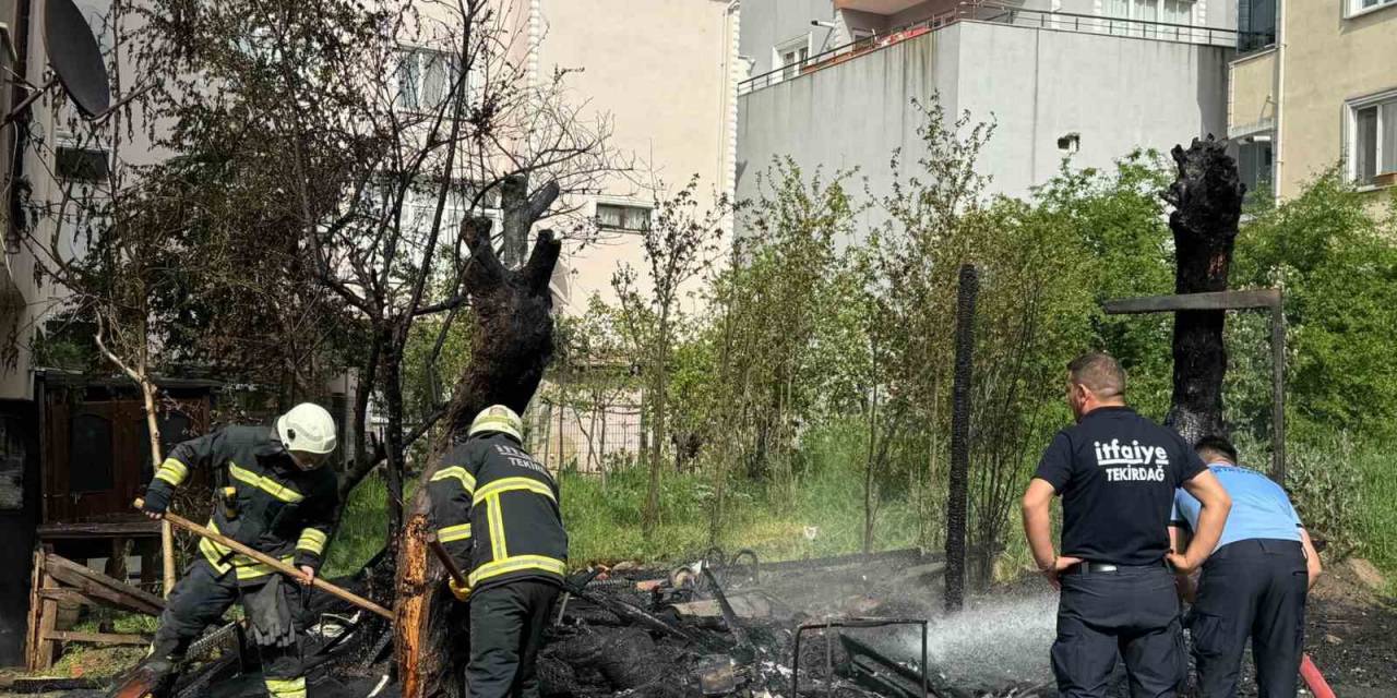 Depo Olarak Kullanılan Alan Küle Döndü