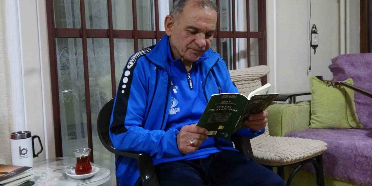 Çocukluk Arkadaşının Adını Yazdığı Romanla Yaşatıyor