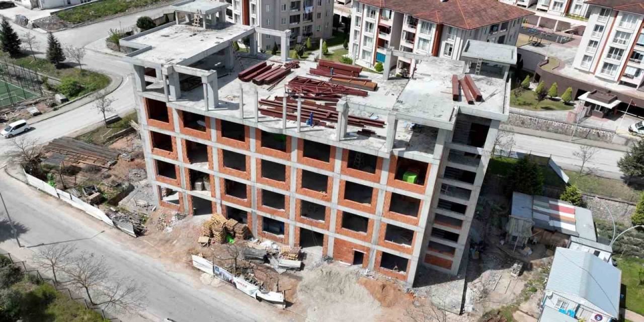 Derince Cemevinde Hızlı İlerleme