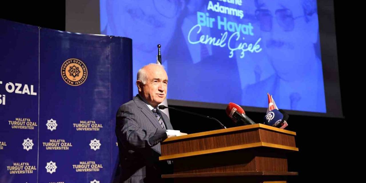 8. Cumhurbaşkanı Özal, Memleketinde Anıldı