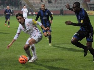 Samsunspor Ve Gaziantep Büyükşehir Belediyespor 20.randevuda