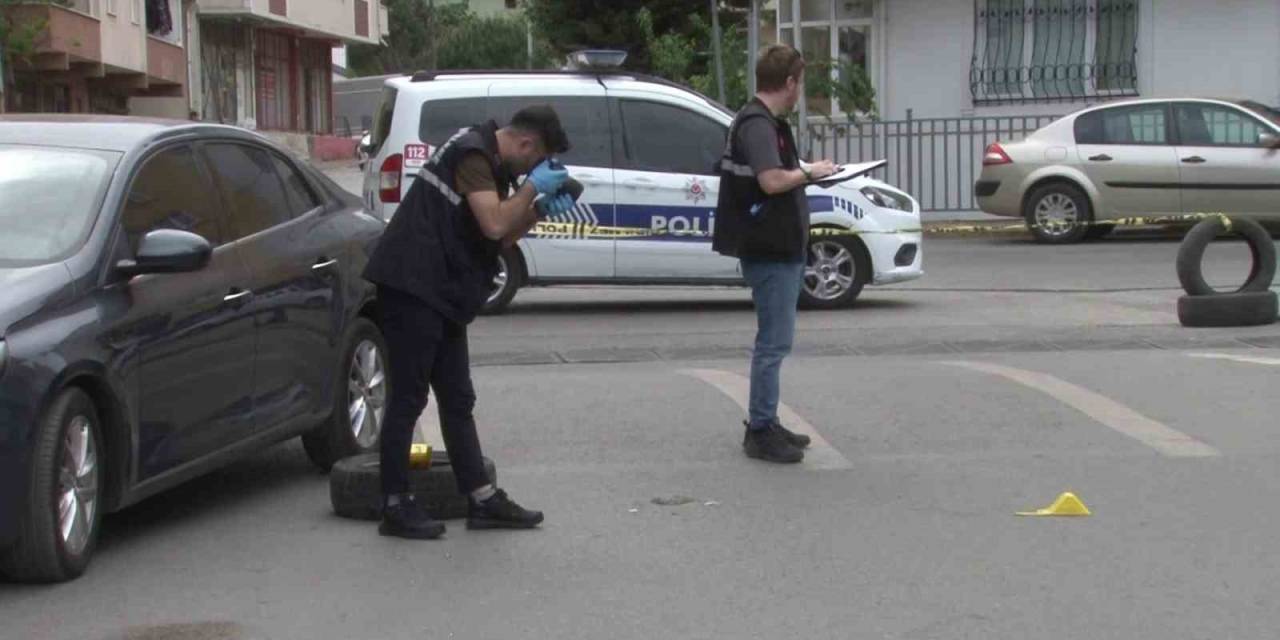 Ümraniye’de Kız Meselesi Nedeniyle Çıkan Silahlı Kavgada Bir Kişi Yaralandı