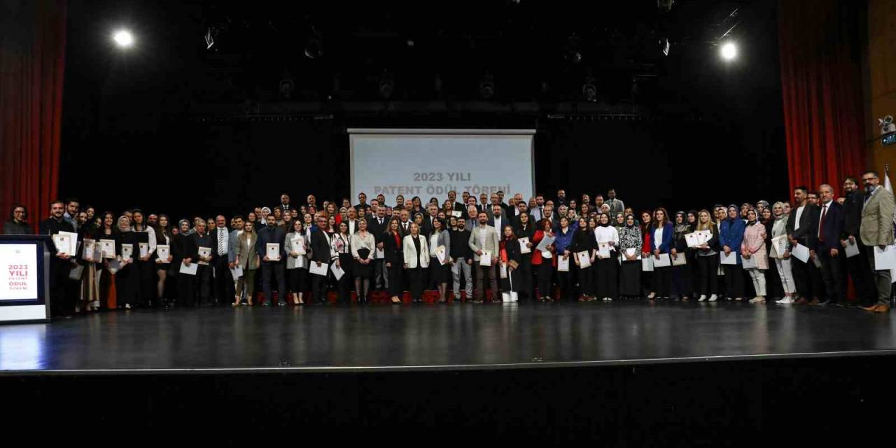 Atatürk Üniversitesi’nde 2023 Patent Ödül Töreni