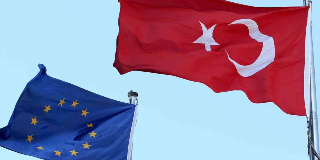 Ab’den Türkiye İle İlişkilerin Geliştirilmesinde "Kıbrıs" Vurgusu