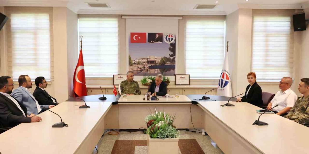 Gaün İle 5. Zırhlı Tugay Komutanlığı Arasında Eğitim Protokolü