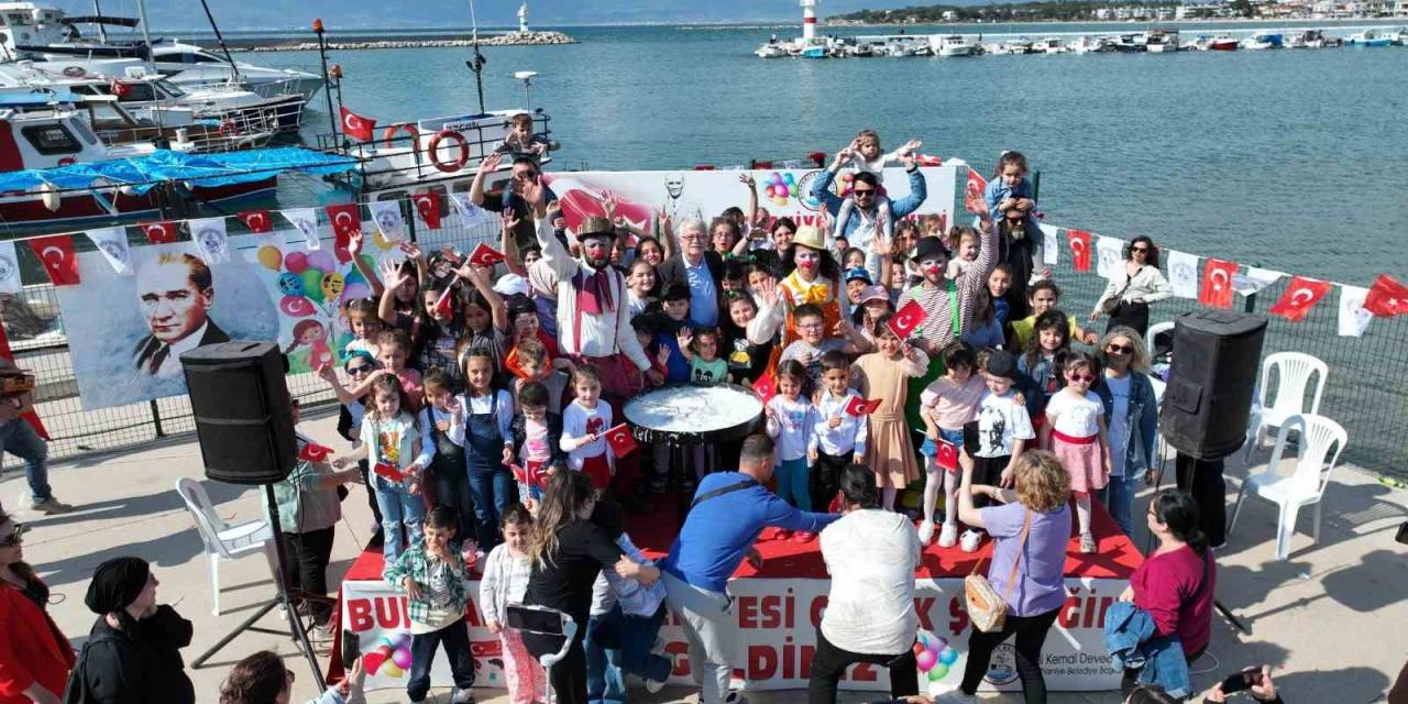 Çocuklar, Bayramlarını Burhaniye’de Doyasıya Kutlayacak