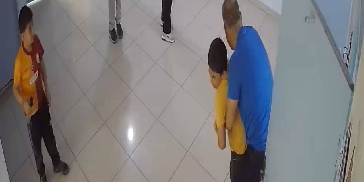 Boğazına Cisim Kaçan Öğrenci Heimlich Manevrası İle Kurtarıldı