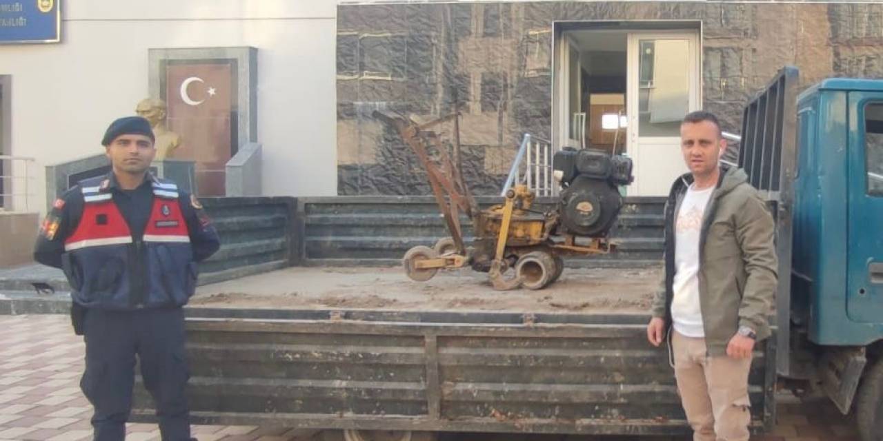 Jasat Hırsızı Kıskıvrak Yakaladı