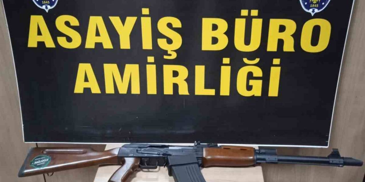 Silahlı Kavgada Adliyeye Sevk Edilen 6 Şüpheliden İkisi Tutuklandı