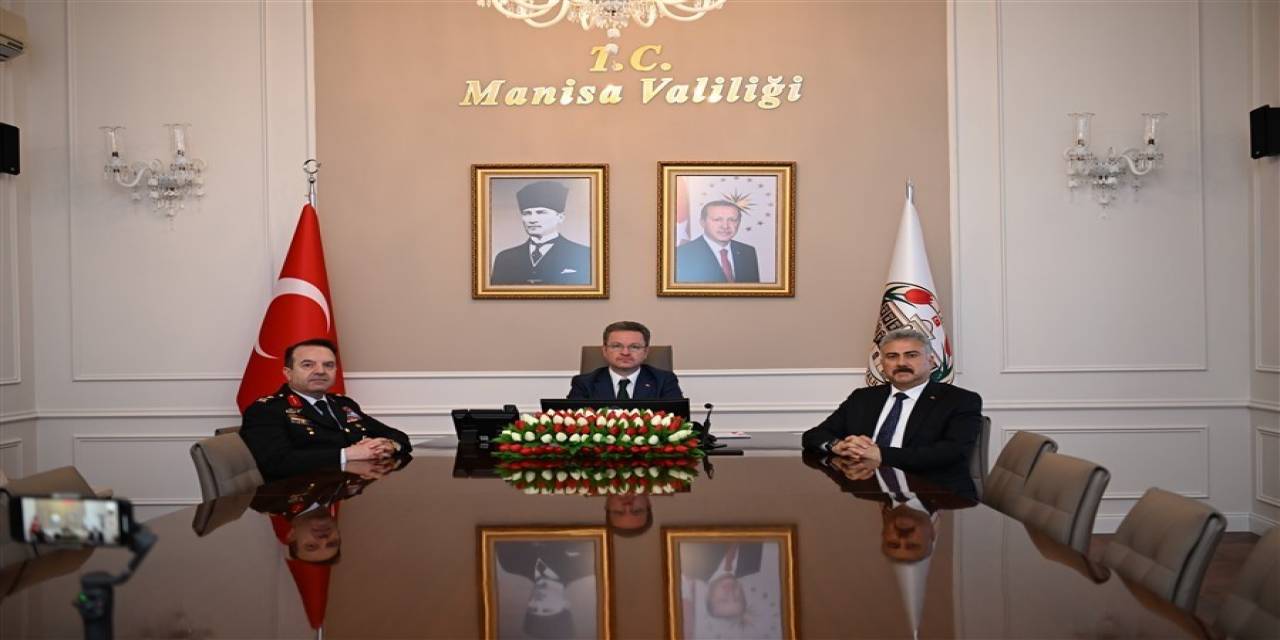 Manisa’da Asayiş Ve Güvenlik Değerlendirme Toplantısı Yapıldı