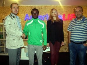 Mudanyaspor’un Kamerunlu Futbolcusu Dil Öğreniyor