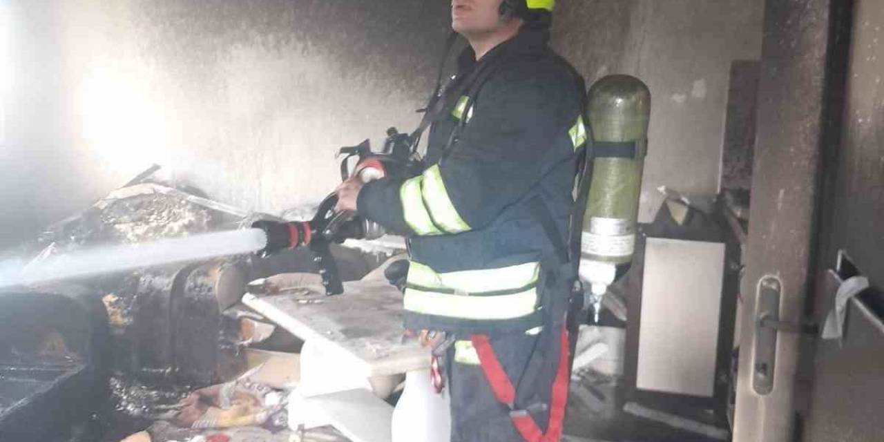 Didim’de Apartman Yangını Korkuttu