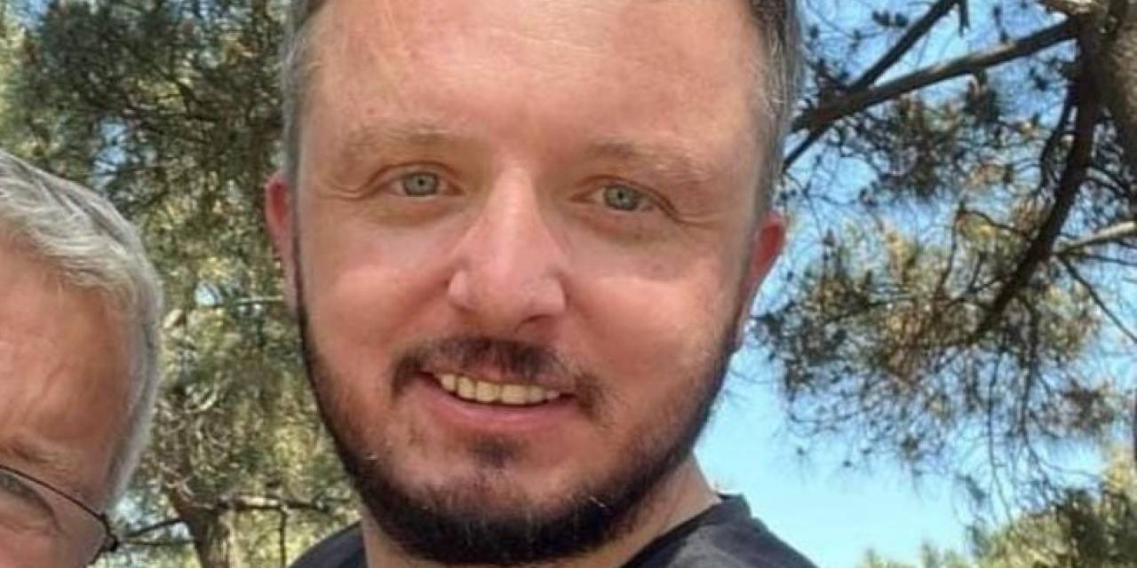 Boğazından Ve Göğsünden Bıçaklanan Adam Zorla Hastaneden Çıktı, Hayatını Kaybetti