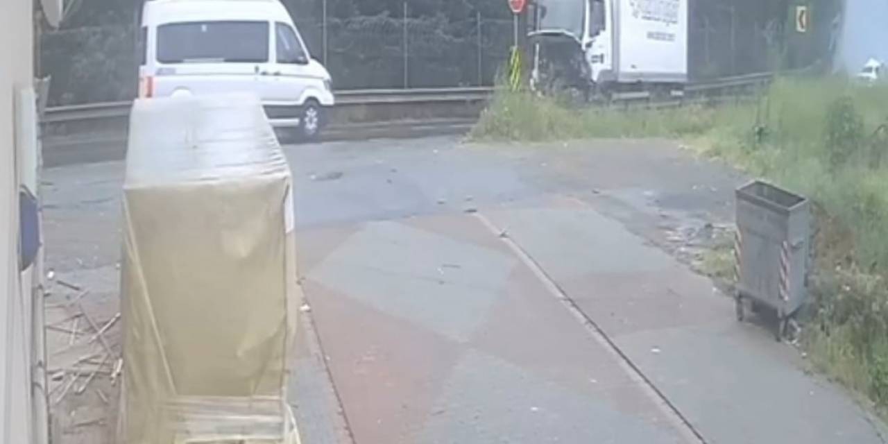 Sultanbeyli’deki Feci Kaza Güvenlik Kamerasına Yansıdı
