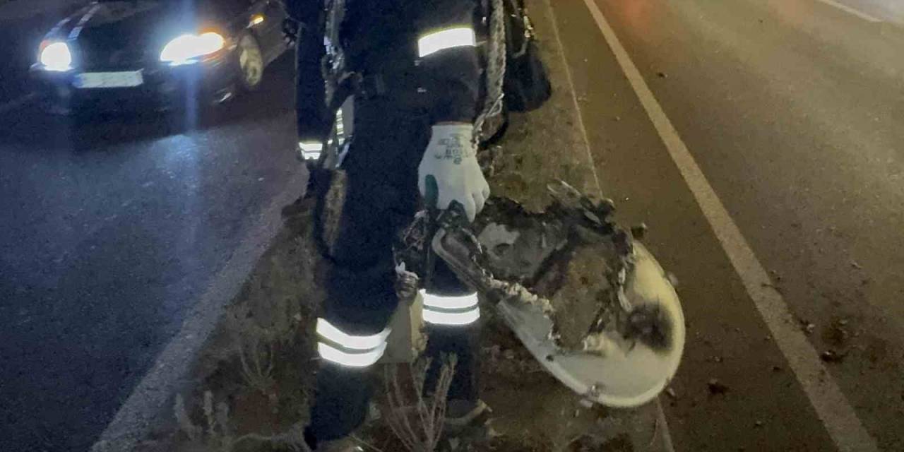 Aydınlatma Lambası Alev Alev Yandı