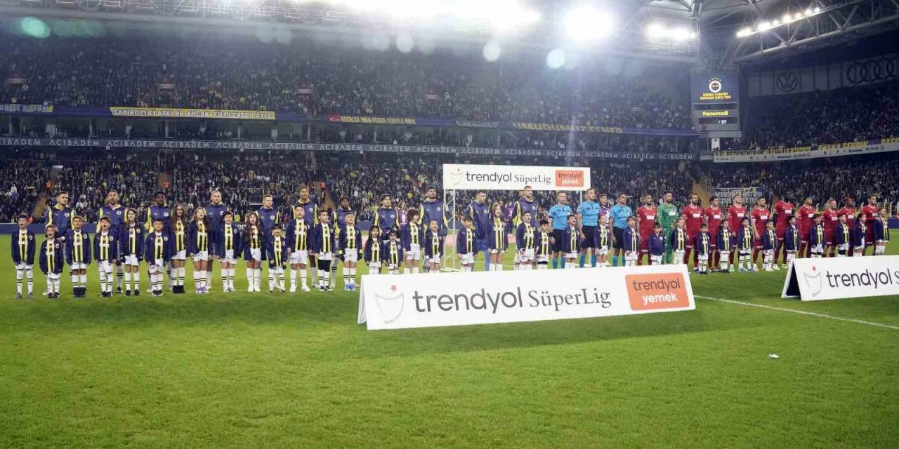 Sivasspor İle Fenerbahçe 36. Randevuda