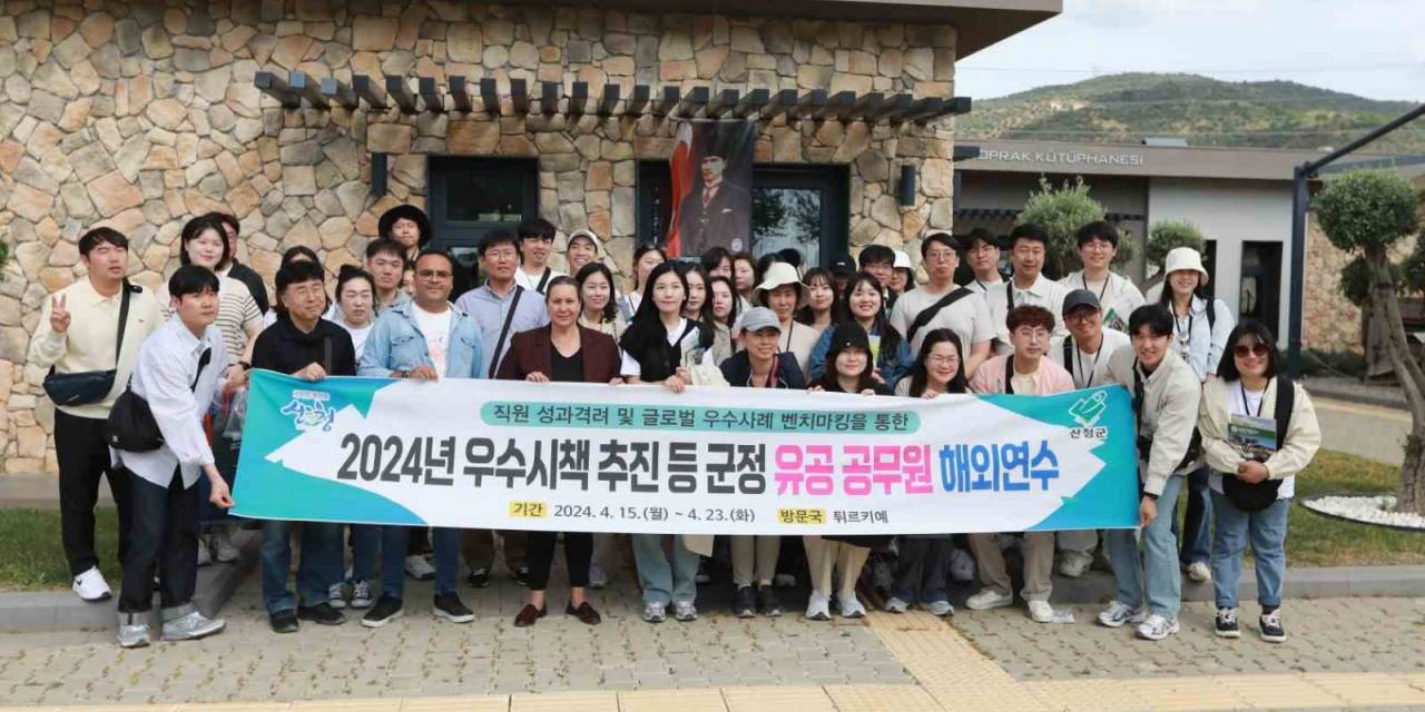 Efes Tarlası Yaşam Köyü Dünyaya Açılmaya Devam Ediyor