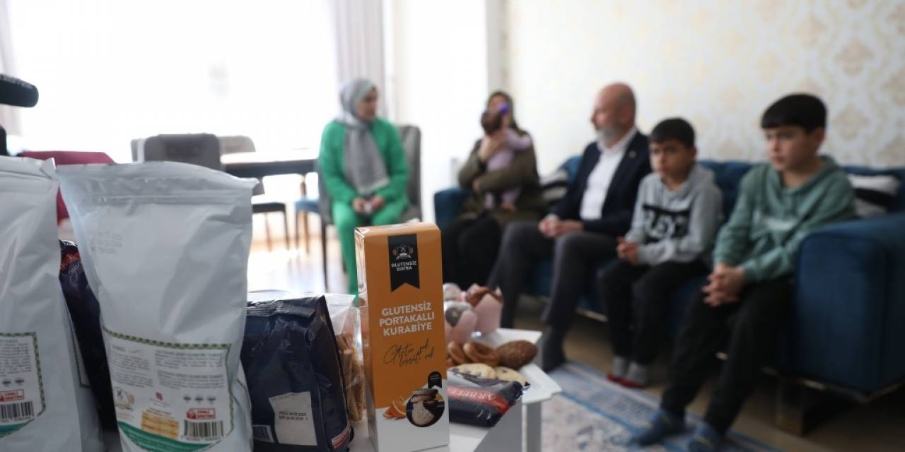 Kocasinan’dan Her Ay 225 Çölyaklıya Gıda Paketi