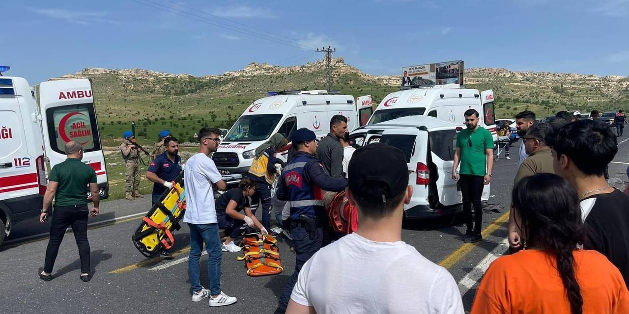 Mardin’de Trafik Kazası: 11 Yaralı