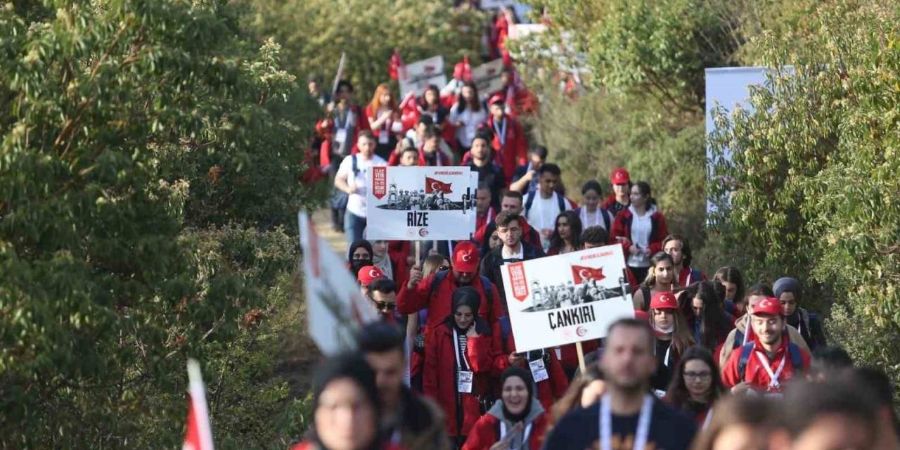 Gençlik Ve Spor Bakanlığı’ndan 57. Alay’a Vefa Yürüyüşü