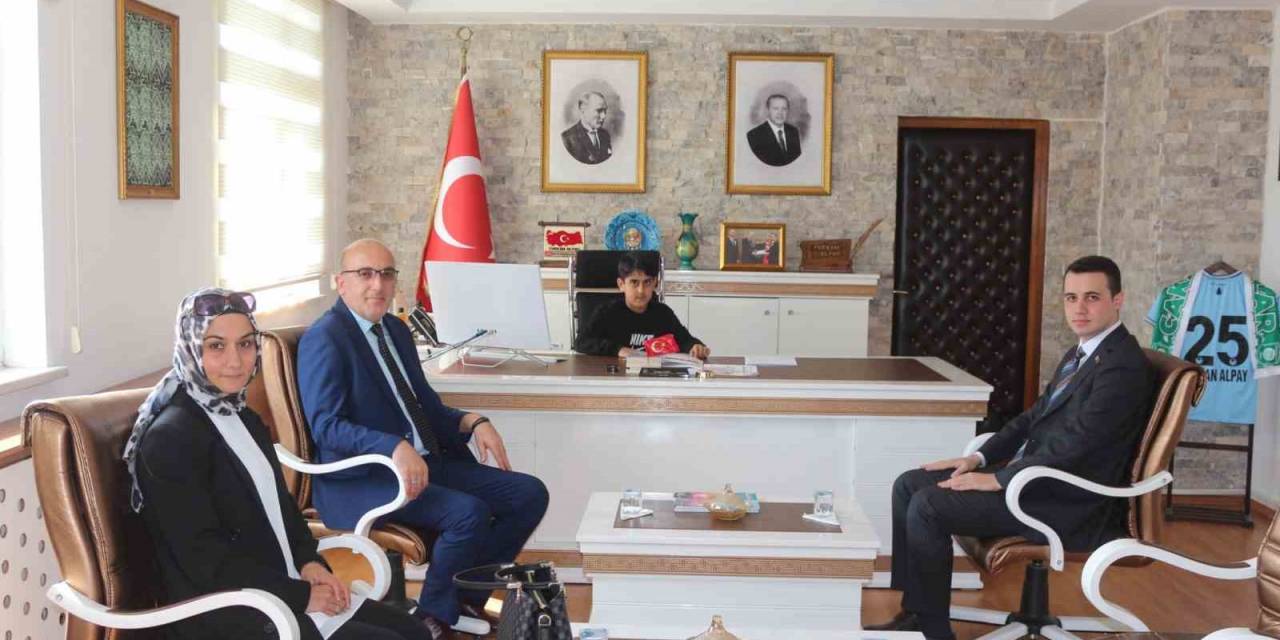 Çilimli Kaymakamı Harun Çetinkaya Oldu